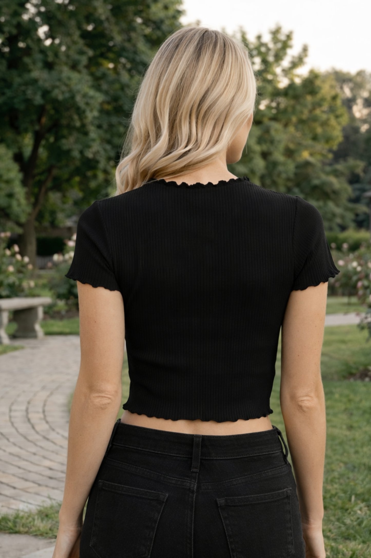 Midnight Black Ribbed Lettuce-Edge Short Sleeve Crop Top